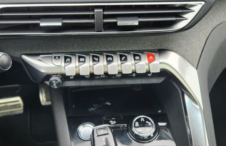 
								PEUGEOT  5008 PURETECH 1.6 180 HP 2020 full									