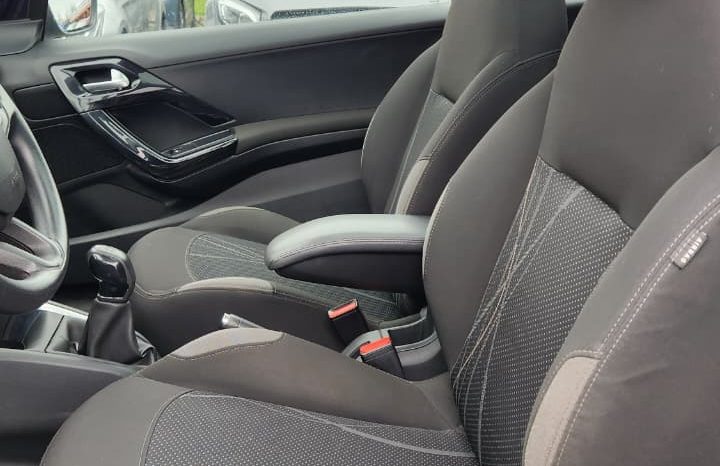 
								PEUGEOT 208 ALLURE 2014 full									