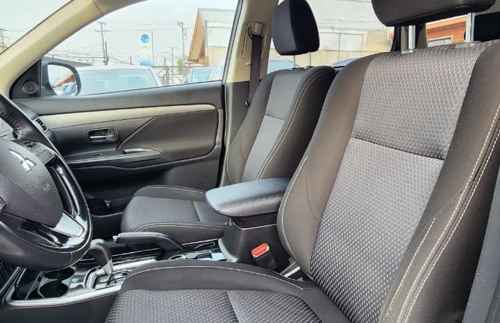 
								MITSUBISHI NEW OUTLANDER 2018 2.0 AUT full									
