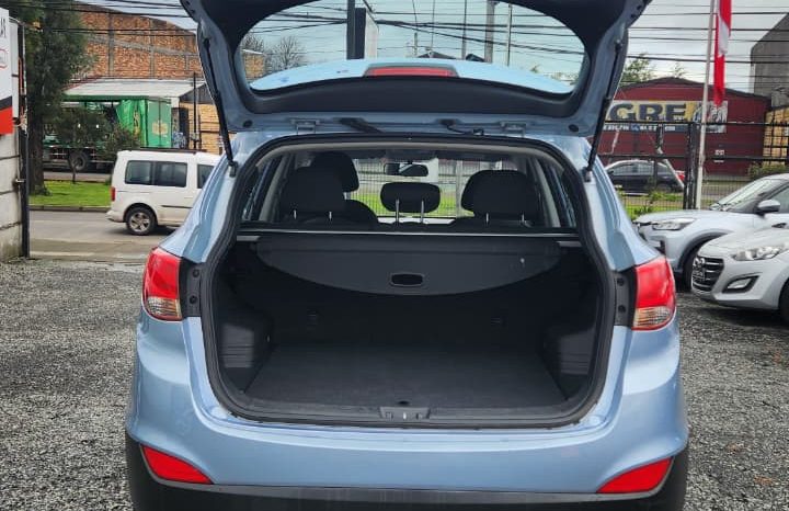 
								HYUNDAI NEW TUCSON GL 2.0 2013 4X2 full									