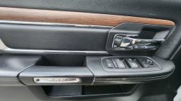 
										DODGE RAM 2500 LARAMIE 4X4 6.7 AUT 2015 full									