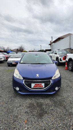 PEUGEOT 208 ALLURE 2014