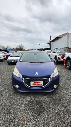PEUGEOT 208 ALLURE 2014