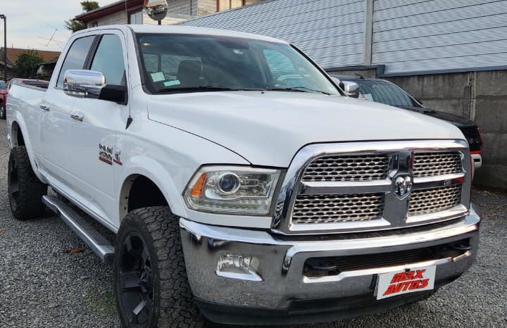 
								DODGE RAM 2500 LARAMIE 4X4 6.7 AUT 2015 full									