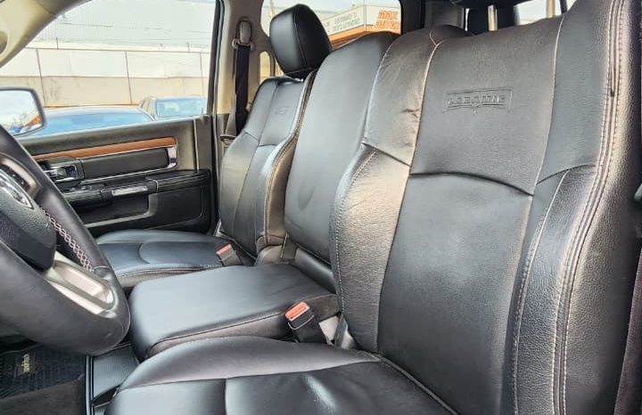 
								DODGE RAM 2500 LARAMIE 4X4 6.7 AUT 2015 full									