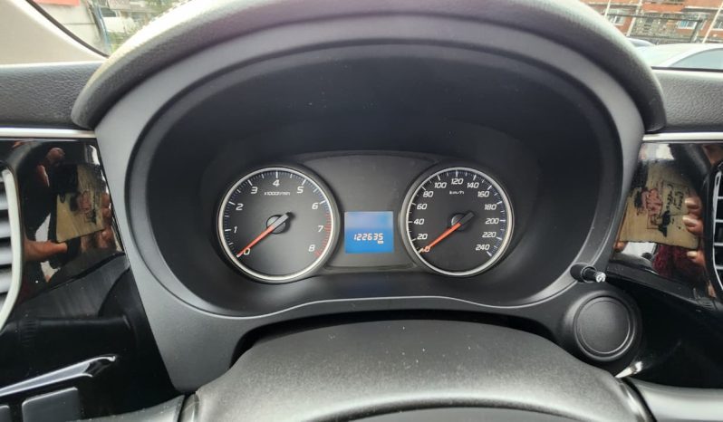 
								MITSUBISHI NEW OUTLANDER 2018 2.0 AUT full									