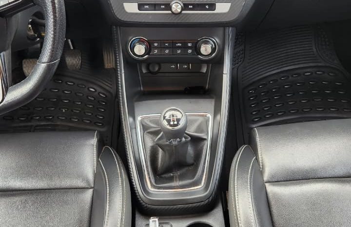 
								MG ZS 1.5 MT 2022 full									