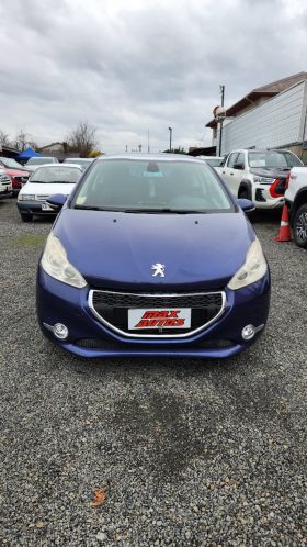 PEUGEOT 208 ALLURE 2014