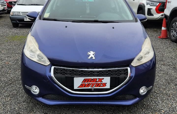 
								PEUGEOT 208 ALLURE 2014 full									