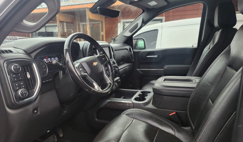 
								CHEVROLET SILVERADO CC LTZ 4X4 3.0 AUT full									