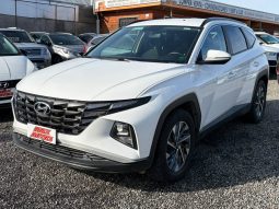 HYUNDAI TUCSON NX4  2.0 AUT 4WD