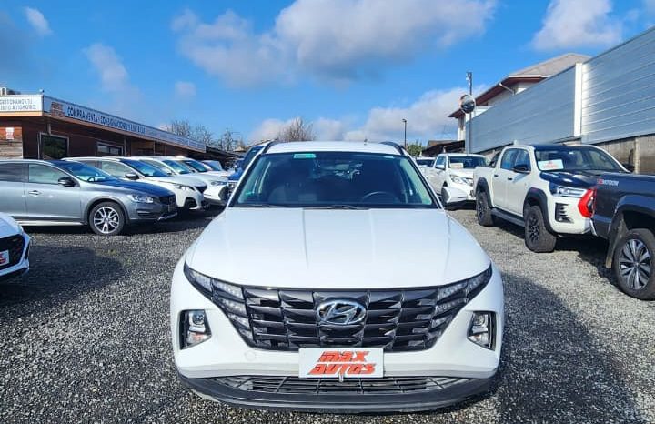 
								HYUNDAI TUCSON NX4  2.0 AUT 4WD full									