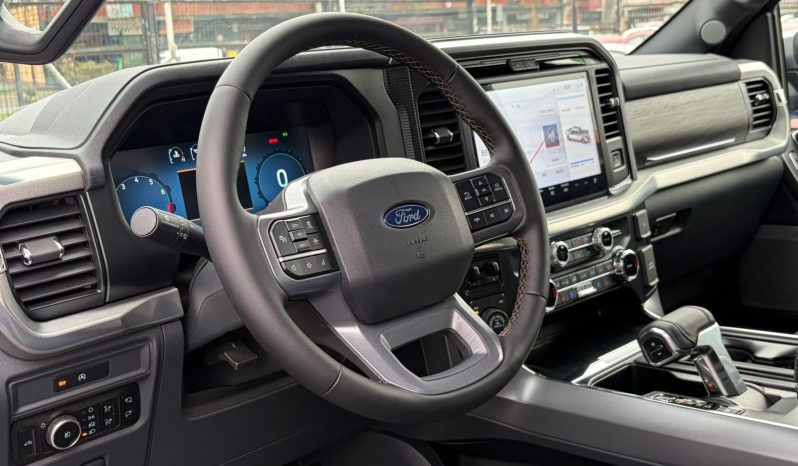 
								FORD F150 LARIAT LUXURY 5.0  4X4 full									