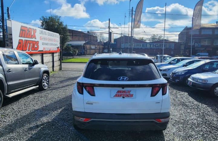 
								HYUNDAI TUCSON NX4  2.0 AUT 4WD full									