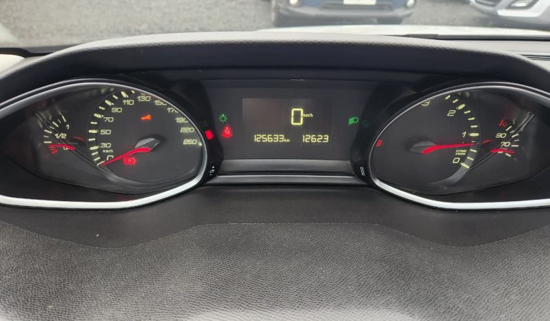 
								PEUGEOT 308 ALLURE 1.6 2018 DIESEL full									