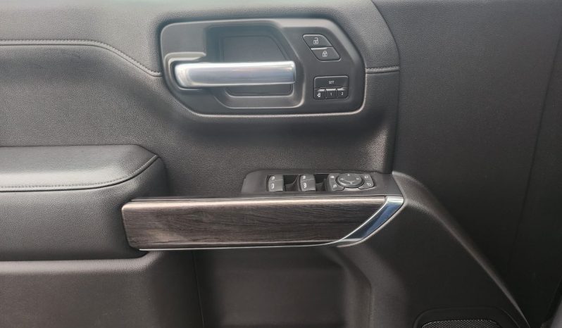 
								CHEVROLET SILVERADO CC LTZ 4X4 3.0 AUT full									