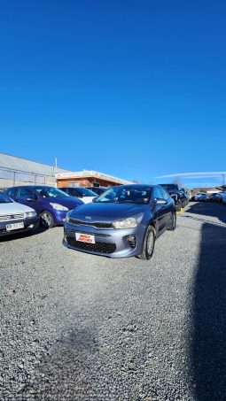 KIA RIO 4 LX 1.4 2019 GRIS