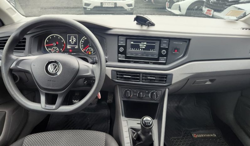 
								VOLKSWAGEN VIRTUS 1.6 TRENDLINE  2019 full									