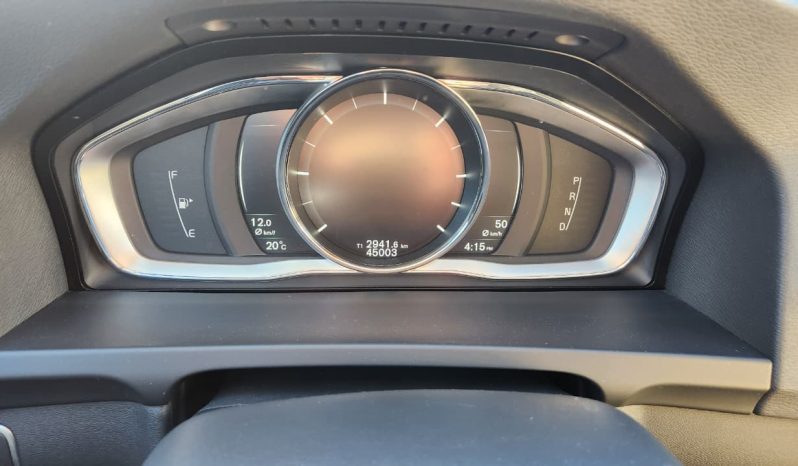
								VOLVO  V60 Cross Country D4 AWD 2.4T DIESEL full									