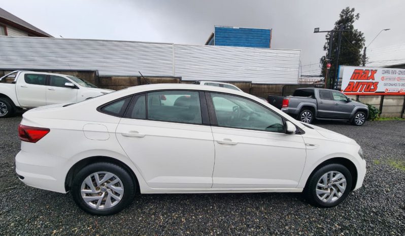 
								VOLKSWAGEN VIRTUS 1.6 TRENDLINE  2019 full									