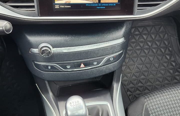 
								PEUGEOT 308 ALLURE 1.6 2018 DIESEL full									