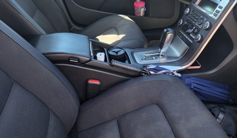 
								VOLVO XC70 CONFORD 3.2 2012 full									