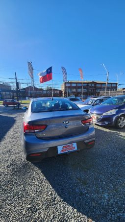 
										KIA RIO 4 LX 1.4 2019 GRIS full									