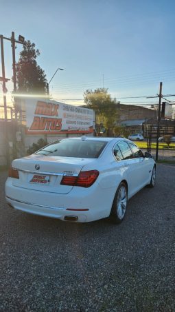 
										BMW 750I 4.4 AUT 2014 full									