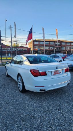 
										BMW 750I 4.4 AUT 2014 full									