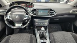 
										PEUGEOT 308 ALLURE 1.6 2018 DIESEL full									