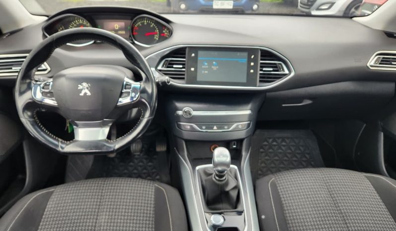 
								PEUGEOT 308 ALLURE 1.6 2018 DIESEL full									