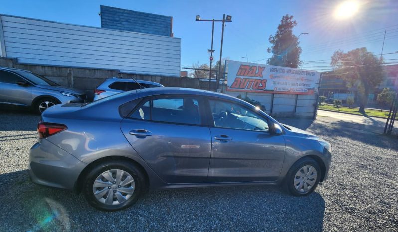 
								KIA RIO 4 LX 1.4 2019 GRIS full									