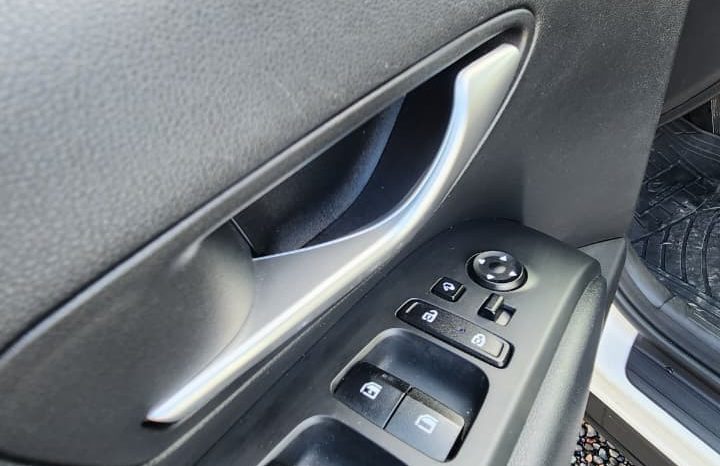 
								HYUNDAI TUCSON NX4  2.0 AUT 4WD full									