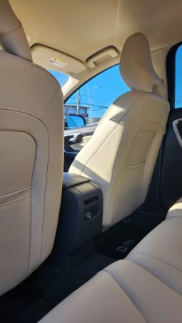 
										VOLVO  V60 Cross Country D4 AWD 2.4T DIESEL full									