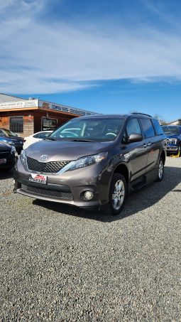 TOYOTA SIENNA 3.5 AUT