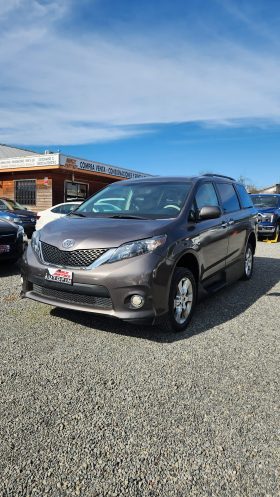 TOYOTA SIENNA 3.5 AUT