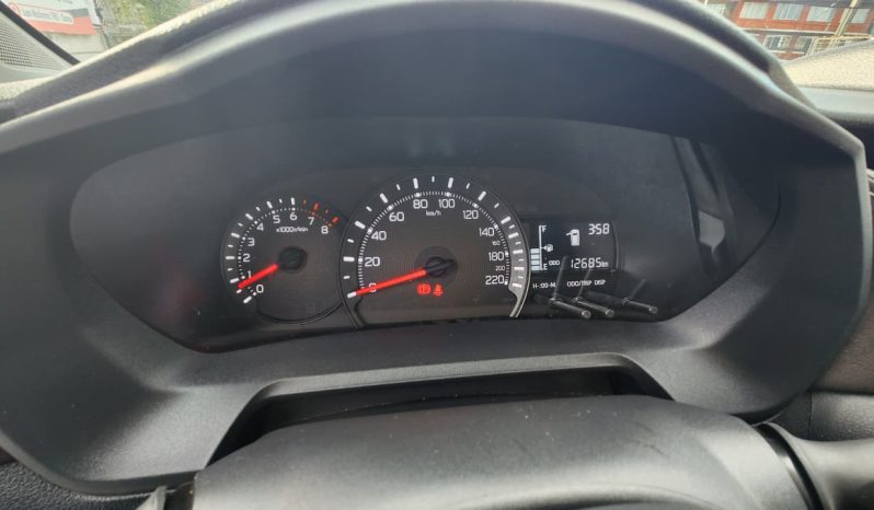 Toyota Yaris Sd — foto 18 de 18