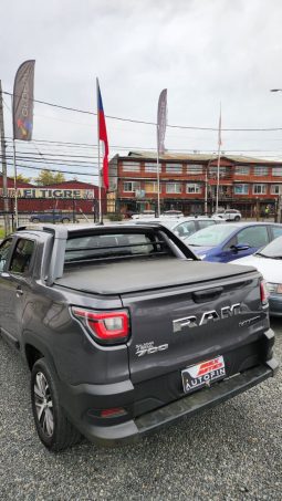 
										RAM 700 LARAMIE CD 1.3 full									
