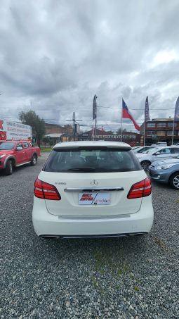 
										MERCEDES BENZ B200 HB 1.6 AUT full									