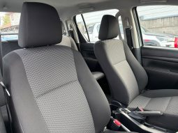 
										TOYOTA HILUX DX 2.4 MT 4X4 full									