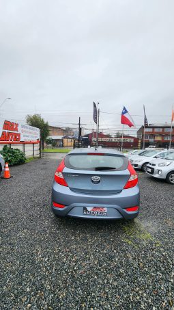 
										HYUNDAI ACCENT 1.4 AÑO 2018 full									