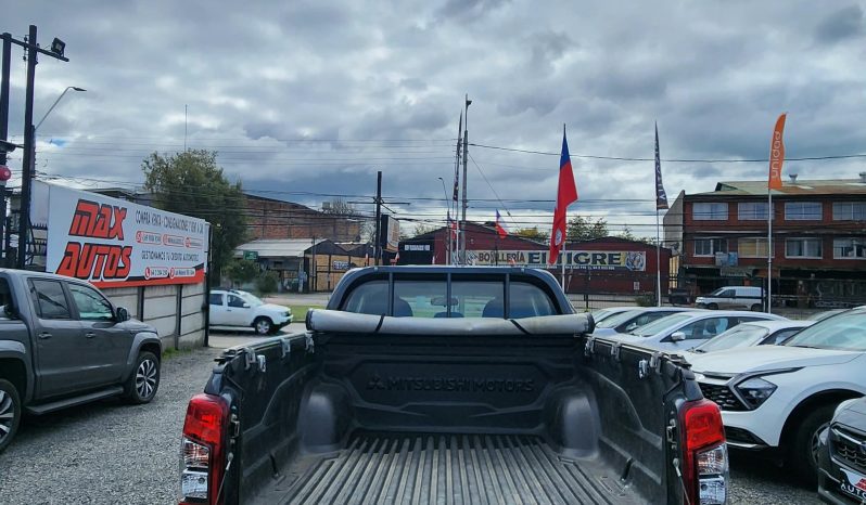
								MITSUBISHI L200 WORK CR 2.4 4X2 full									