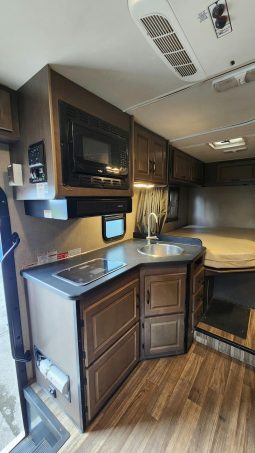 
										CASA RODANTE FORD E350 AUT full									