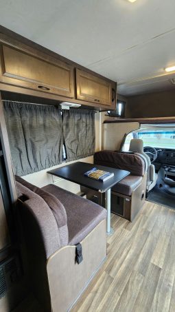 
										CASA RODANTE FORD E350 AUT full									