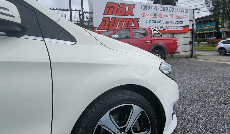 
								MERCEDES BENZ B200 HB 1.6 AUT full									