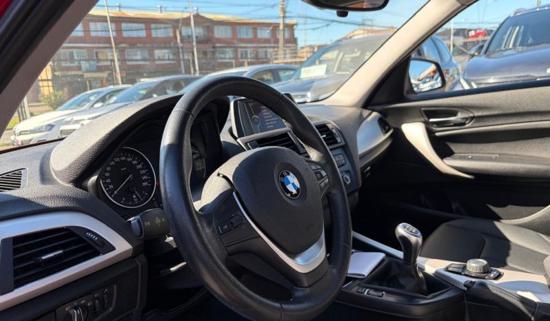 
								BMW 114I 1.6 MECANICO  2014 full									