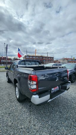 
										MITSUBISHI L200 WORK CR 2.4 4X2 full									