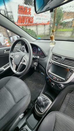 
										HYUNDAI ACCENT 1.4 AÑO 2018 full									