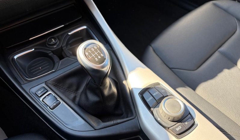 
								BMW 114I 1.6 MECANICO  2014 full									