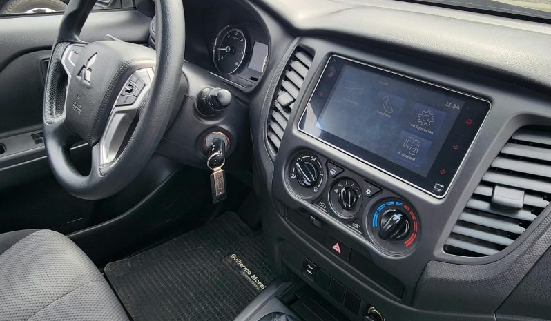 
								MITSUBISHI L200 WORK CR 2.4 4X2 full									